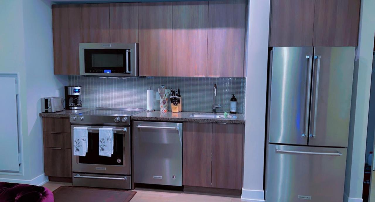 Luxury 2 Bedroom Condo Toronto Eksteriør billede